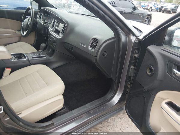 2014 DODGE CHARGER SE