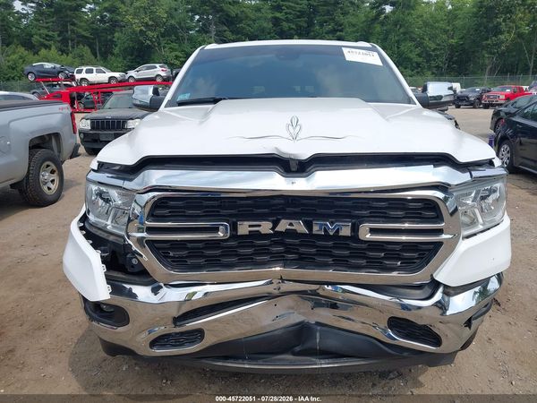 2022 RAM 1500 BIG HORN  4X4 6'4 BOX
