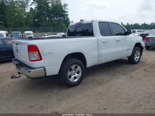 2022 RAM 1500 BIG HORN  4X4 6'4 BOX
