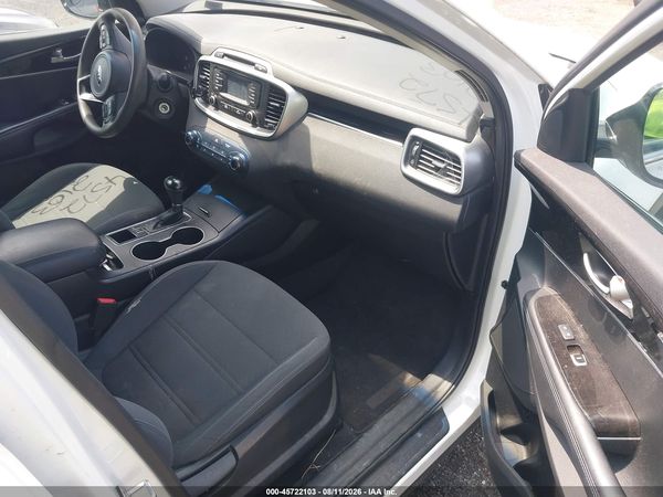 2016 KIA SORENTO 2.4L LX