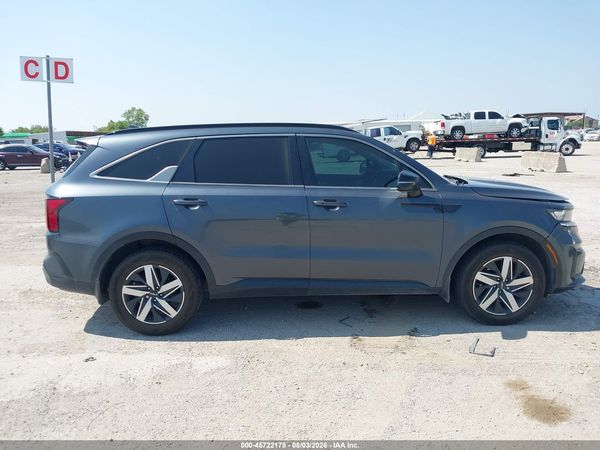 2022 KIA SORENTO S