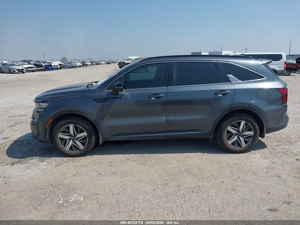 2022 KIA SORENTO S