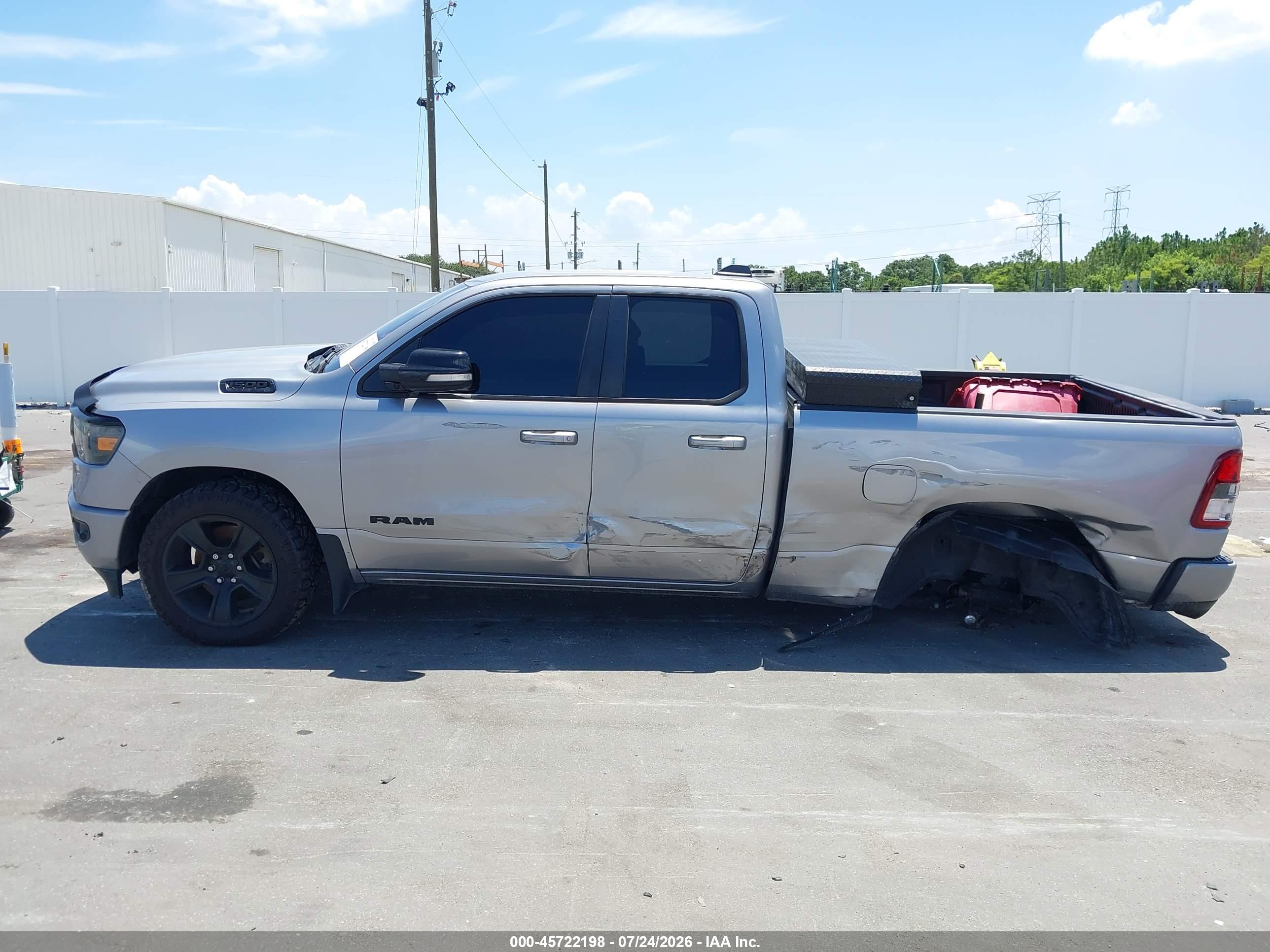 2021 RAM 1500 BIG HORN  4X2 6'4 BOX