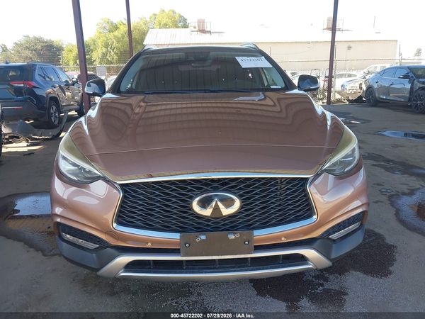2018 INFINITI QX30 PREMIUM