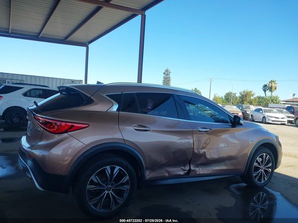 2018 INFINITI QX30 PREMIUM