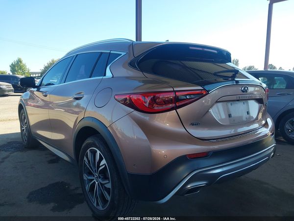 2018 INFINITI QX30 PREMIUM
