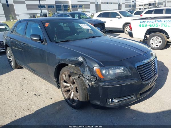 2014 CHRYSLER 300 300S — I1