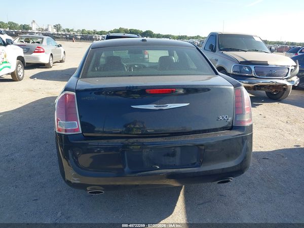 2014 CHRYSLER 300 300S — I119