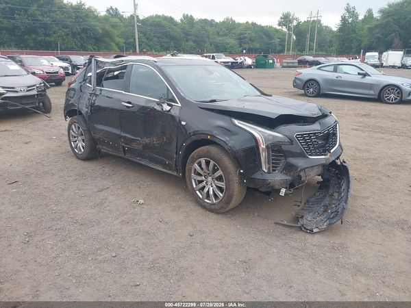 2019 CADILLAC XT4 PREMIUM LUXURY