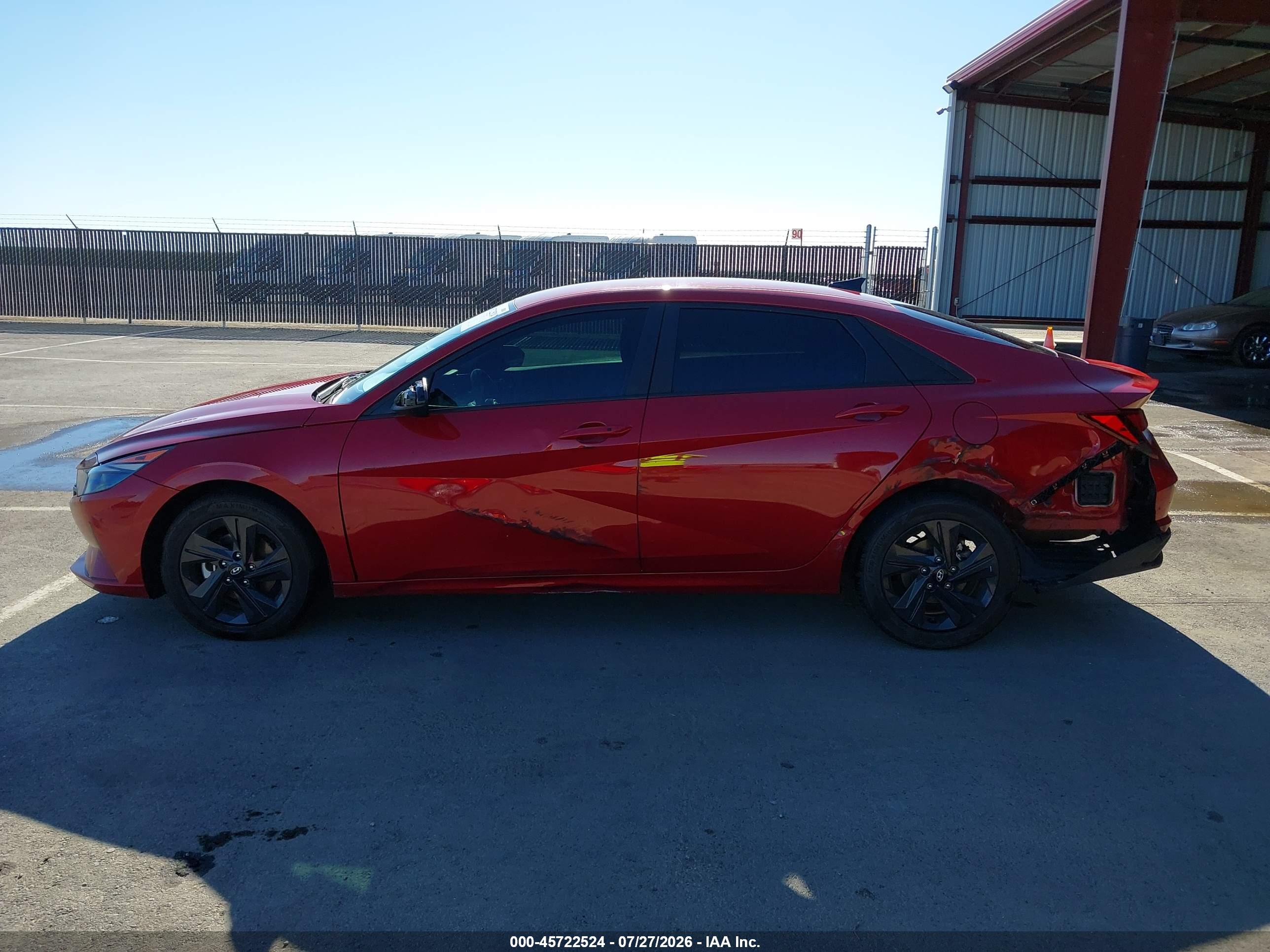 2022 HYUNDAI ELANTRA SEL