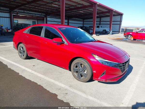 2022 HYUNDAI ELANTRA SEL