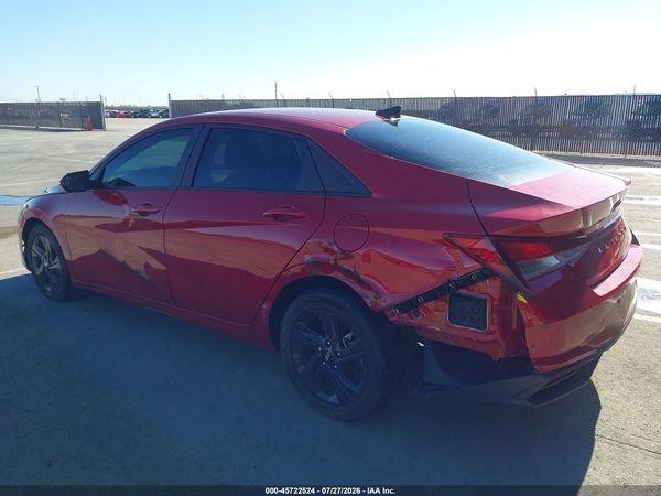2022 HYUNDAI ELANTRA SEL