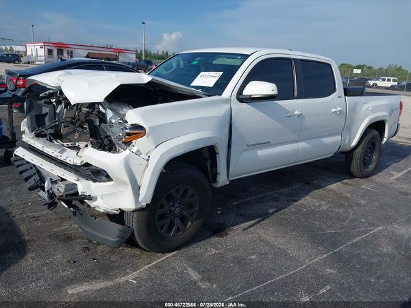 2020 TOYOTA TACOMA SR5 V6