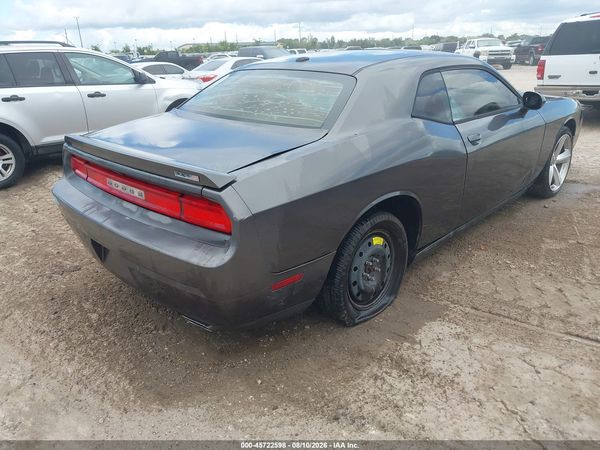 2013 DODGE CHALLENGER SXT PLUS