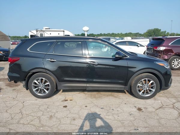 2018 HYUNDAI SANTA FE SE
