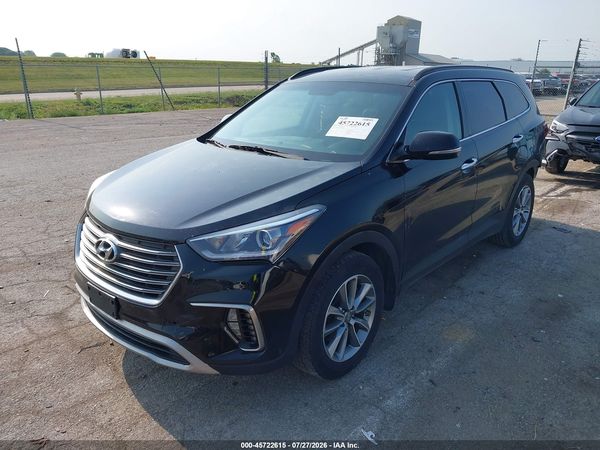 2018 HYUNDAI SANTA FE SE