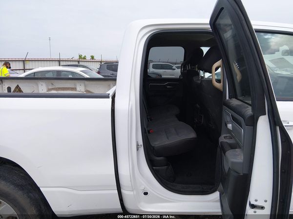2020 RAM 1500 BIG HORN  4X4 6'4 BOX