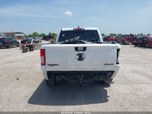 2022 RAM 1500 BIG HORN  4X4 5'7 BOX