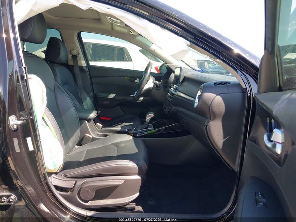 2021 KIA FORTE EX