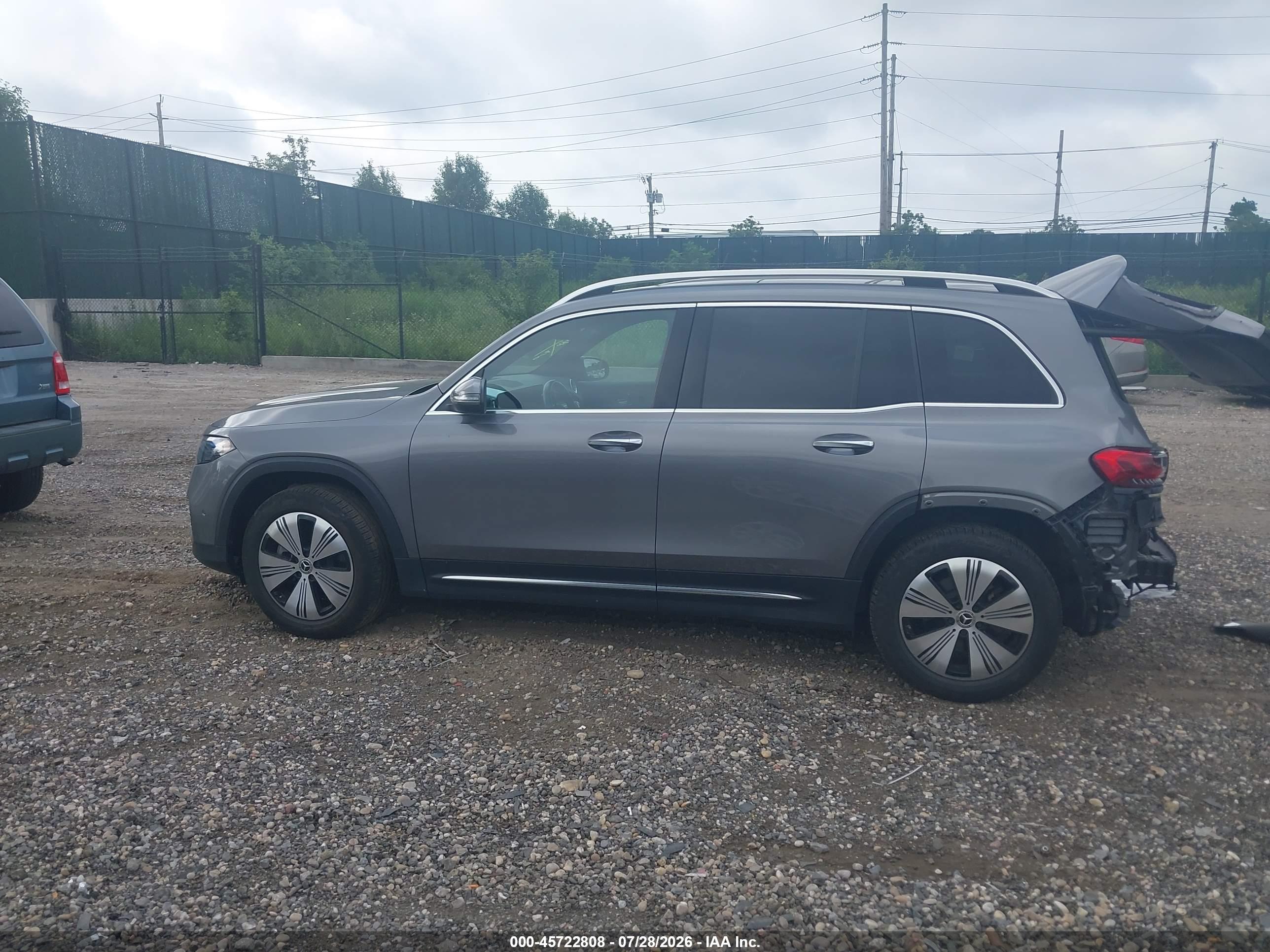 2023 MERCEDES-BENZ EQB 300 SUV 4MATIC