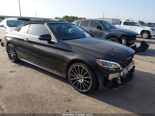 2019 MERCEDES-BENZ C 300 C300
