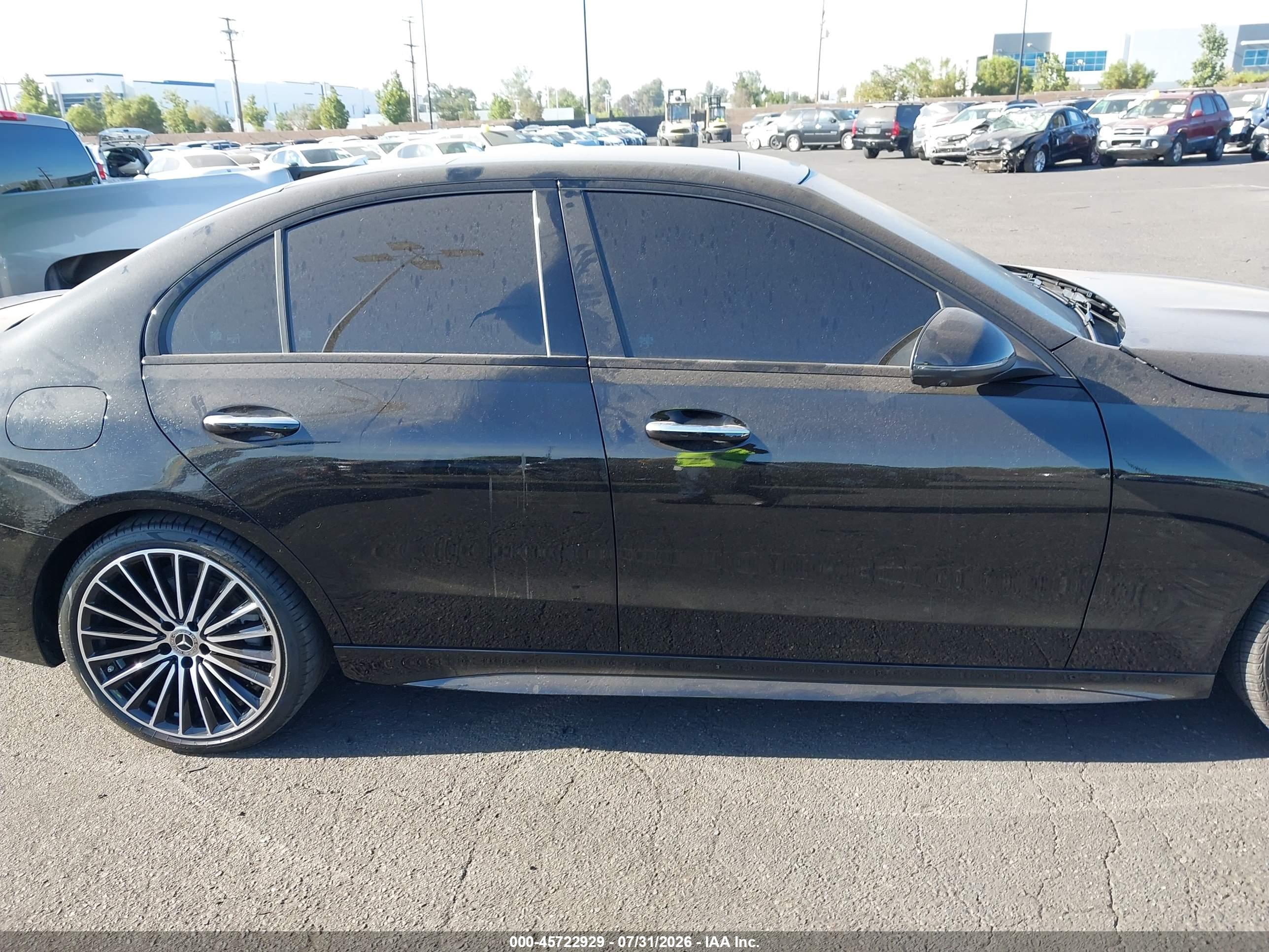 2024 MERCEDES-BENZ C 300 C300