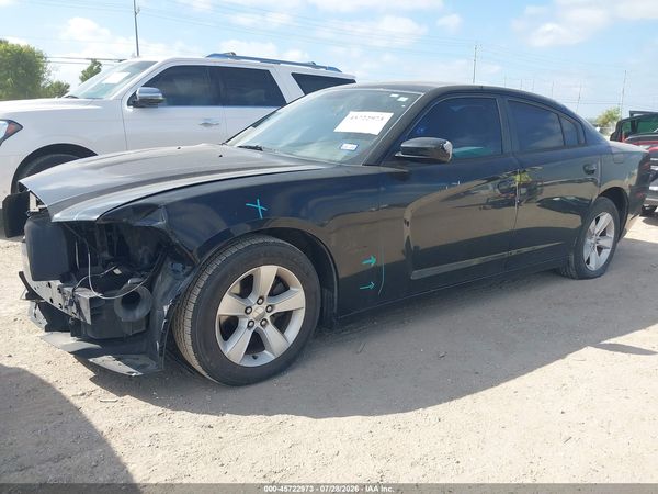 2013 DODGE CHARGER SE