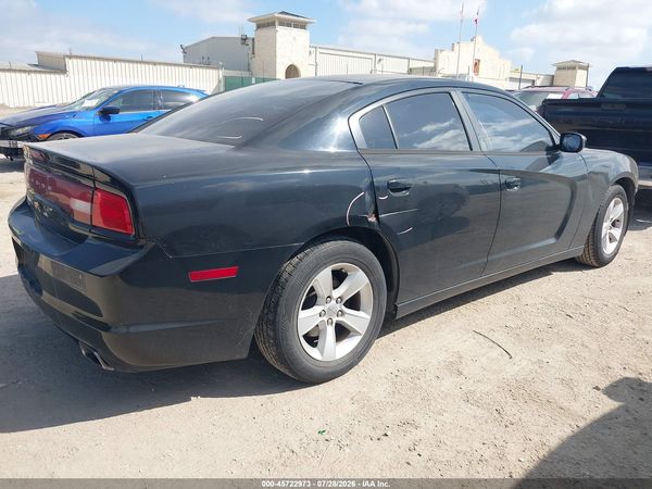 2013 DODGE CHARGER SE