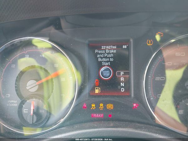 2013 DODGE CHARGER SE