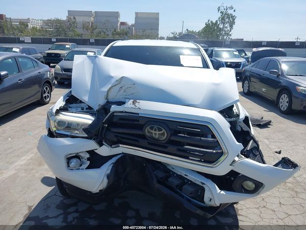 2018 TOYOTA TACOMA SR5