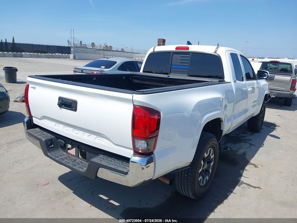 2018 TOYOTA TACOMA SR5