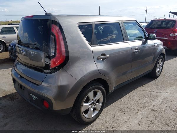 2017 KIA SOUL Base