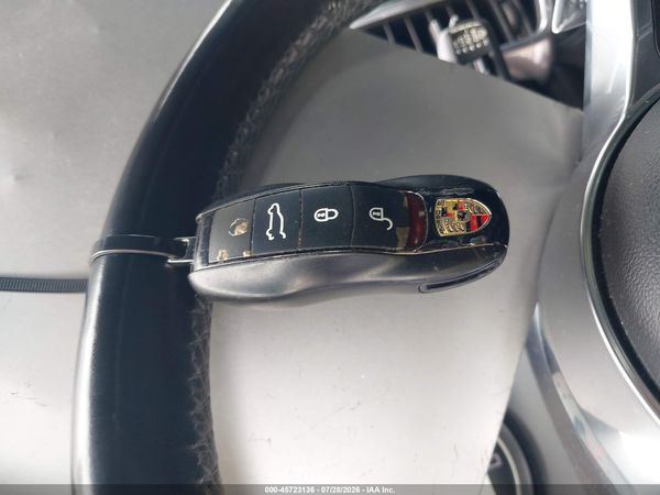 2017 PORSCHE CAYENNE S