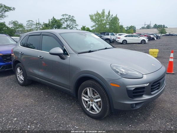 2017 PORSCHE CAYENNE S