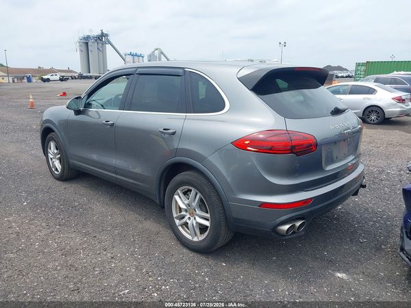 2017 PORSCHE CAYENNE S