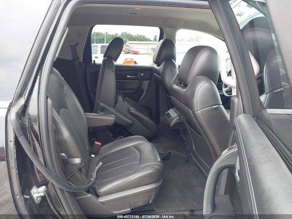 2016 CHEVROLET TRAVERSE LTZ — I8