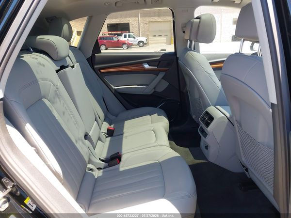 2021 AUDI Q5