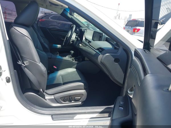 2021 LEXUS ES 300H 300h Premium