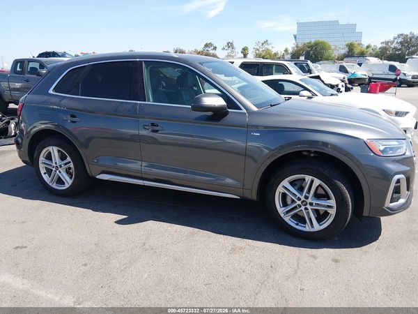2022 AUDI Q5