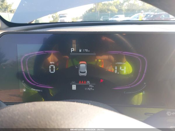 2025 KIA SPORTAGE X-LINE