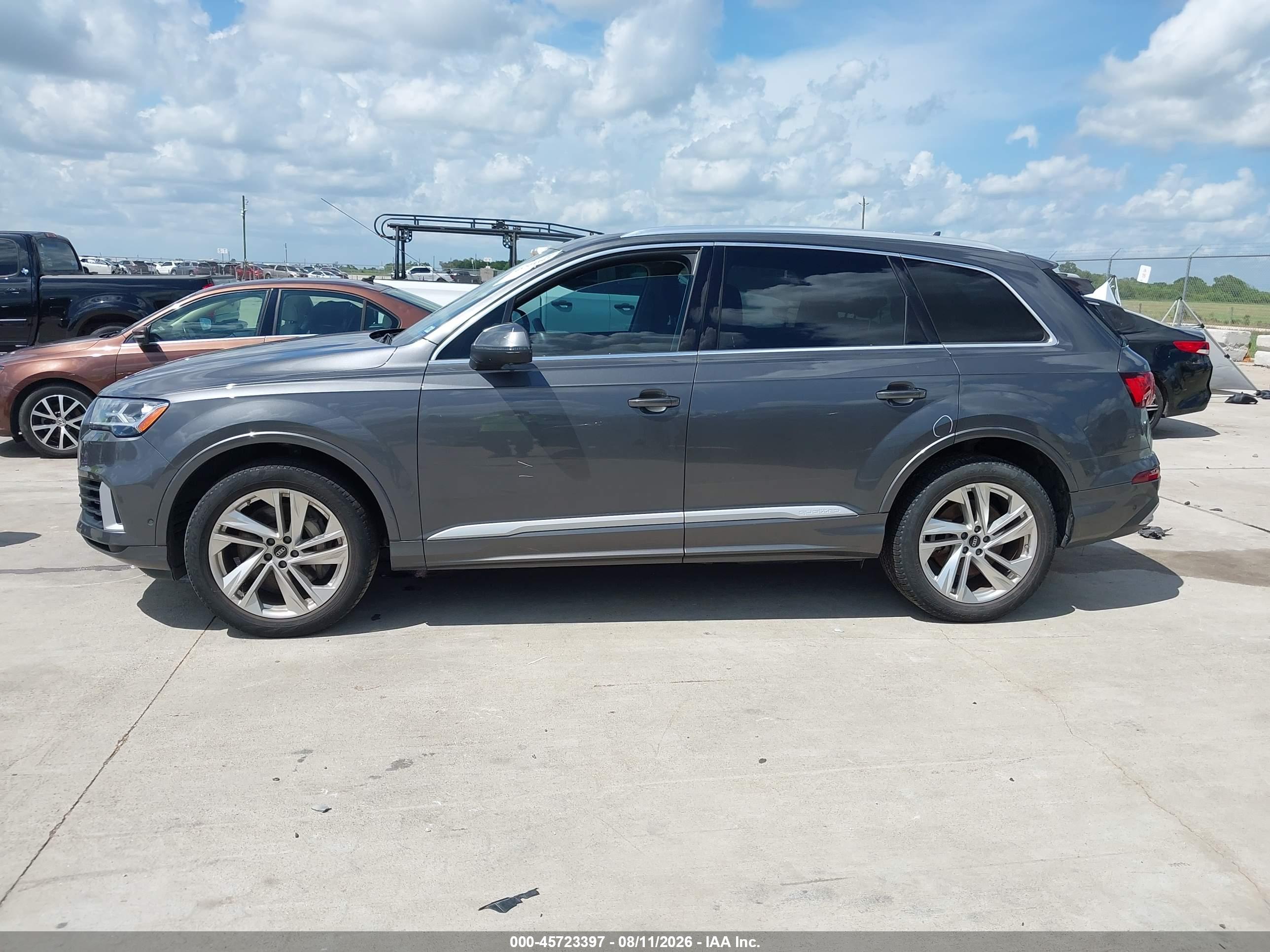 2022 AUDI Q7