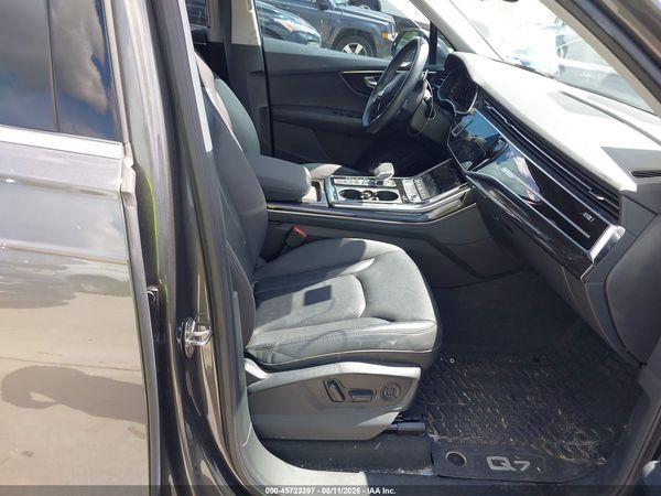 2022 AUDI Q7