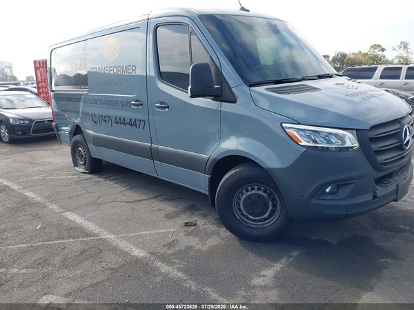2024 MERCEDES-BENZ SPRINTER 2500
