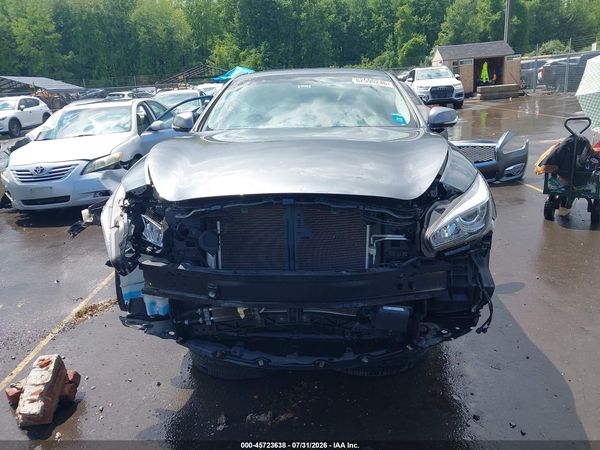 2016 INFINITI Q70 3.7X