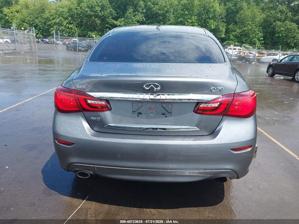 2016 INFINITI Q70 3.7X