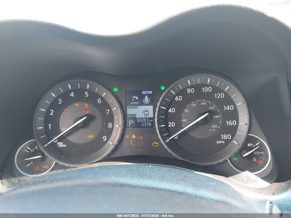 2016 INFINITI Q70 3.7X