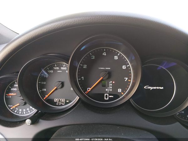 2016 PORSCHE CAYENNE