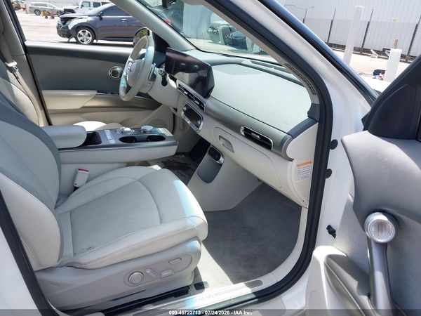 2024 GENESIS GV60 STANDARD RWD