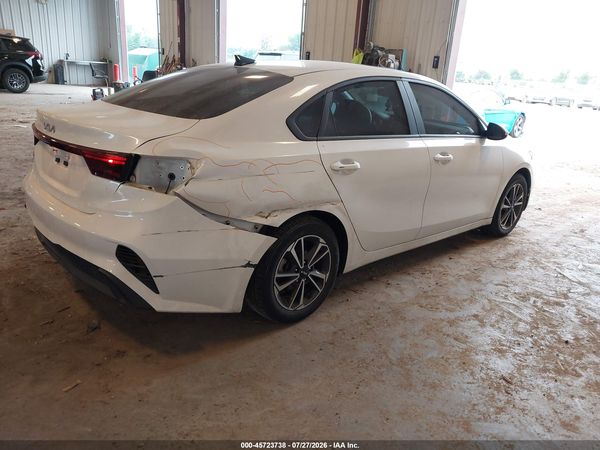2023 KIA FORTE LXS