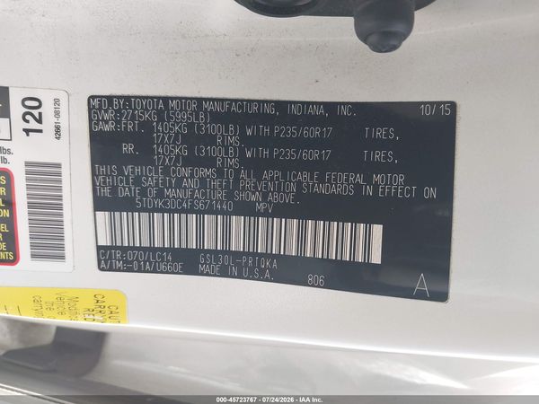 2015 TOYOTA SIENNA XLE 8 PASSENGER — I9